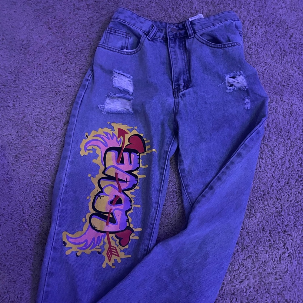 Jeans - Picture 2 of 4